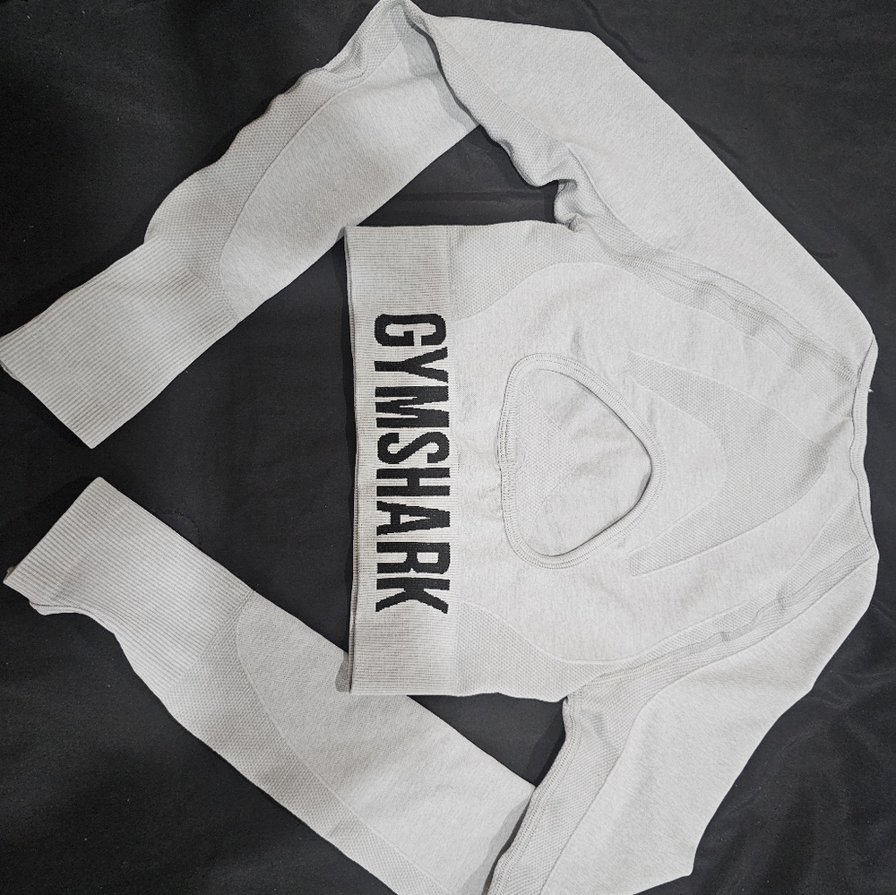 Gym long sleeve gray xs
